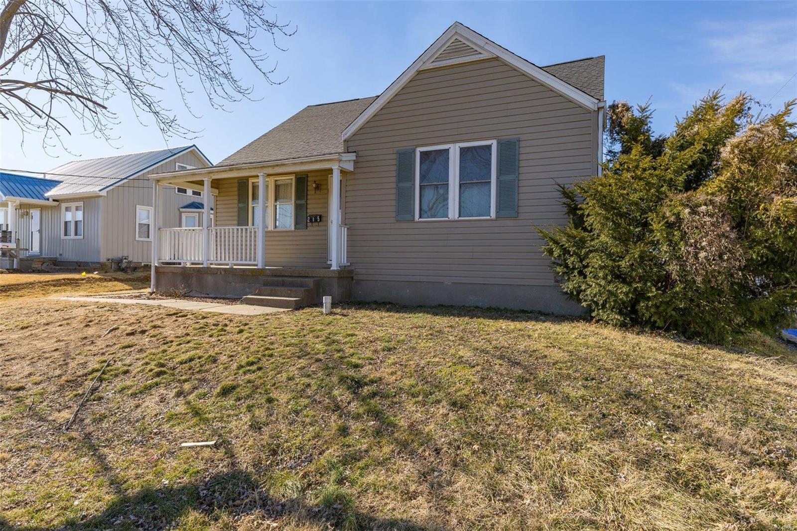 215 Virginia Street Property Photo 40