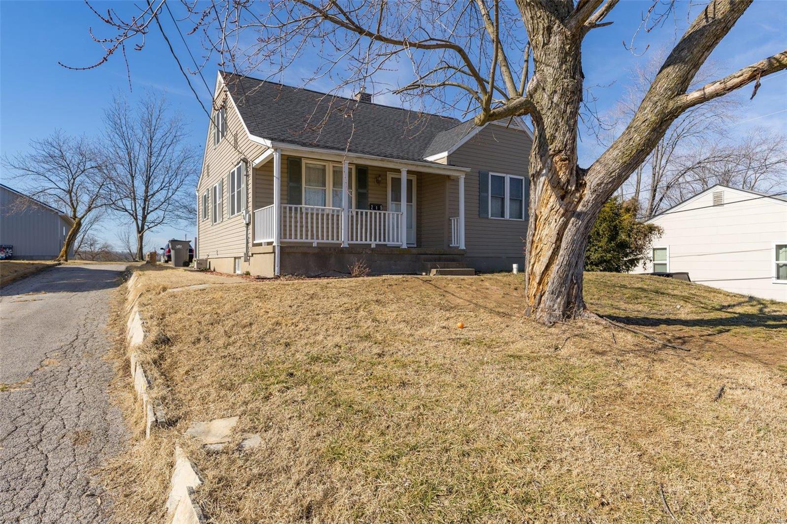 215 Virginia Street Property Photo 41