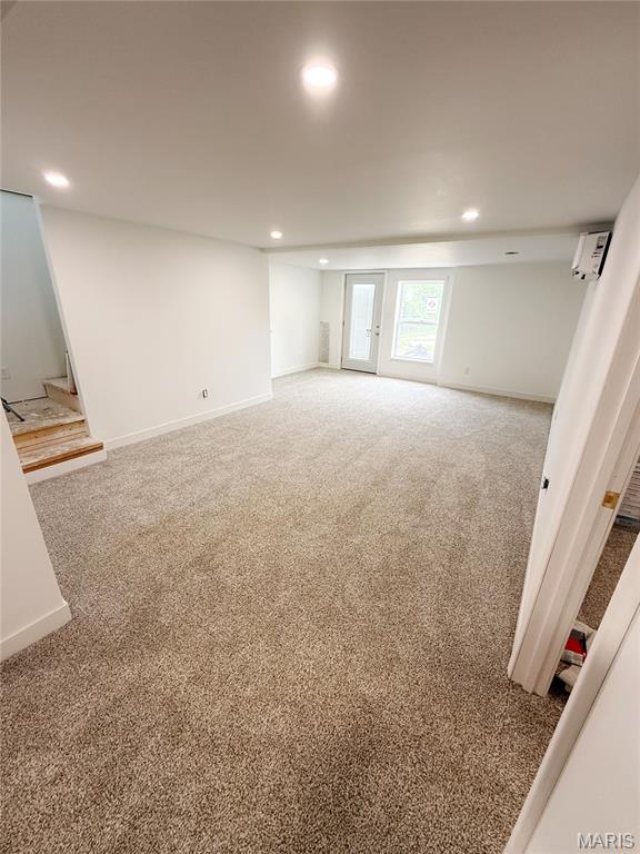 1103 E 3rd Street Property Photo 4