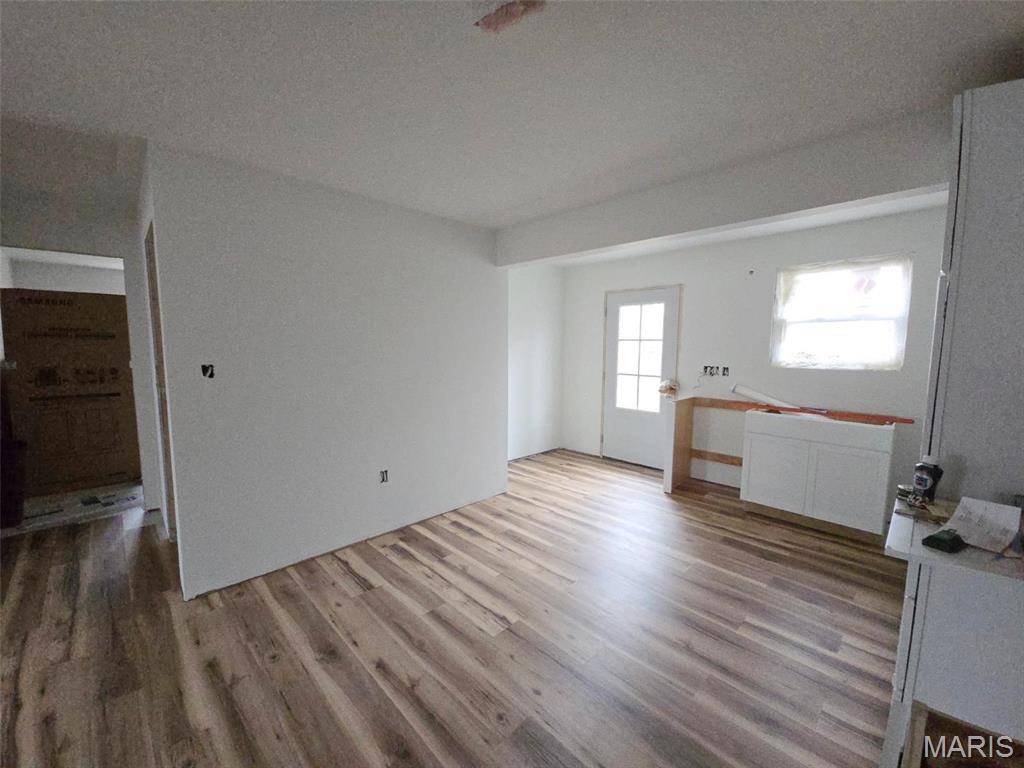 1103 E 3rd Street Property Photo 14