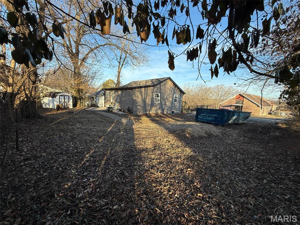 1103 E 3rd Street Property Photo 21