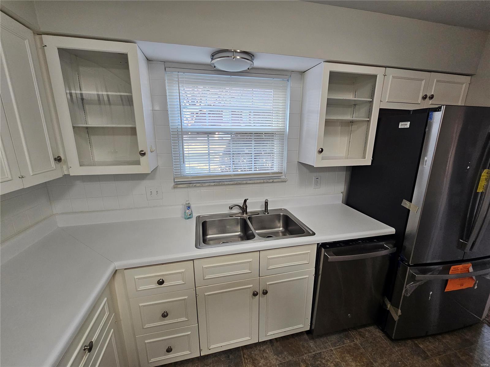 4366 Chateau De Ville Drive D Property Photo 3