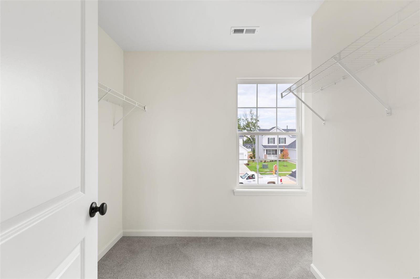 2321 Fernau Court Property Photo 11