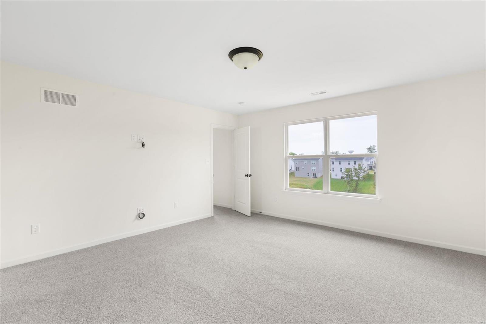2321 Fernau Court Property Photo 16