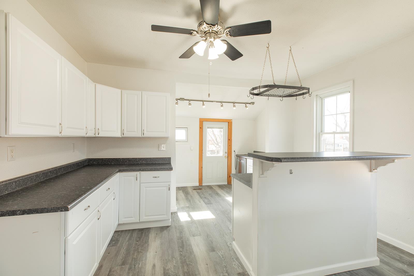204 S Railroad Street Property Photo 12