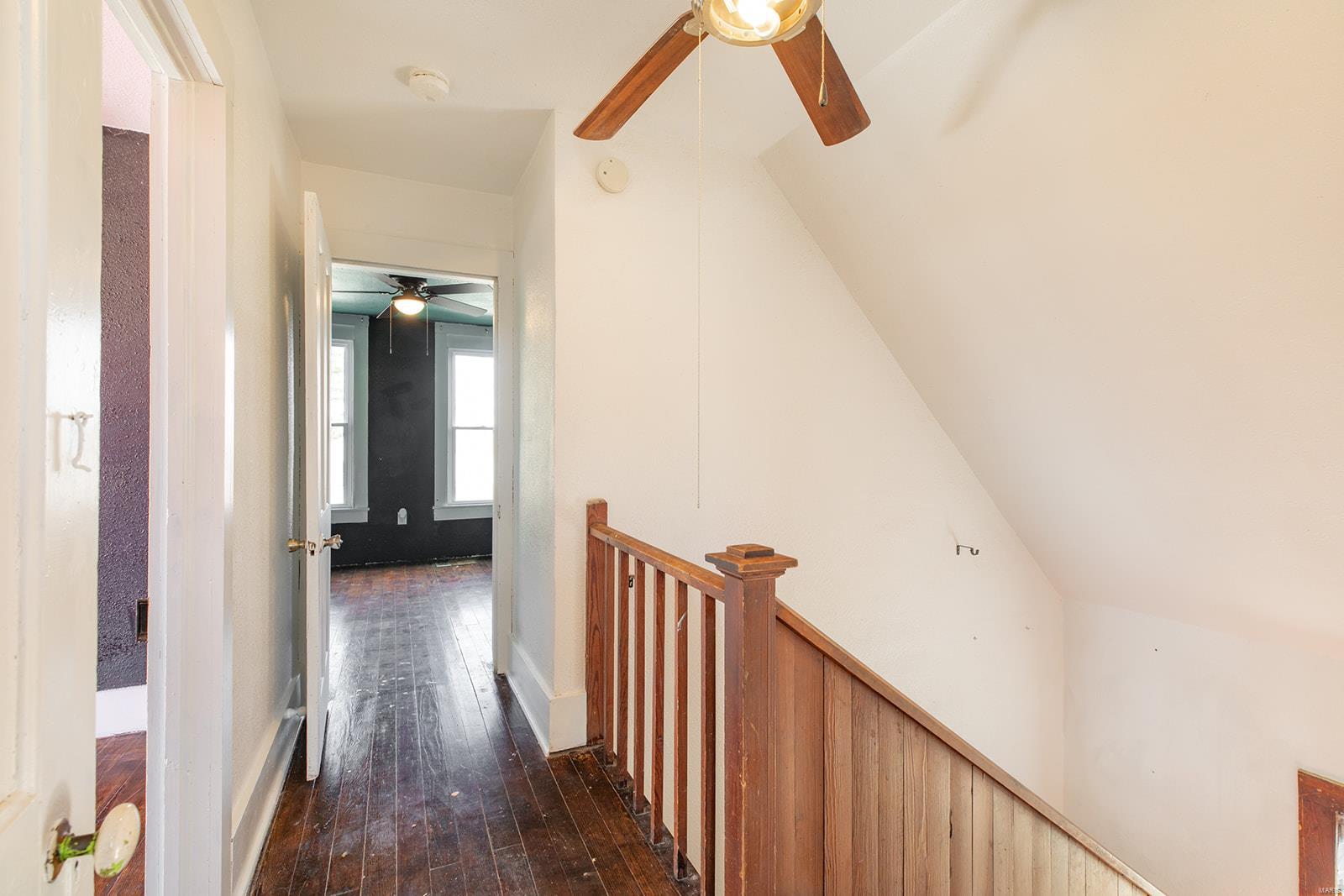 204 S Railroad Street Property Photo 18
