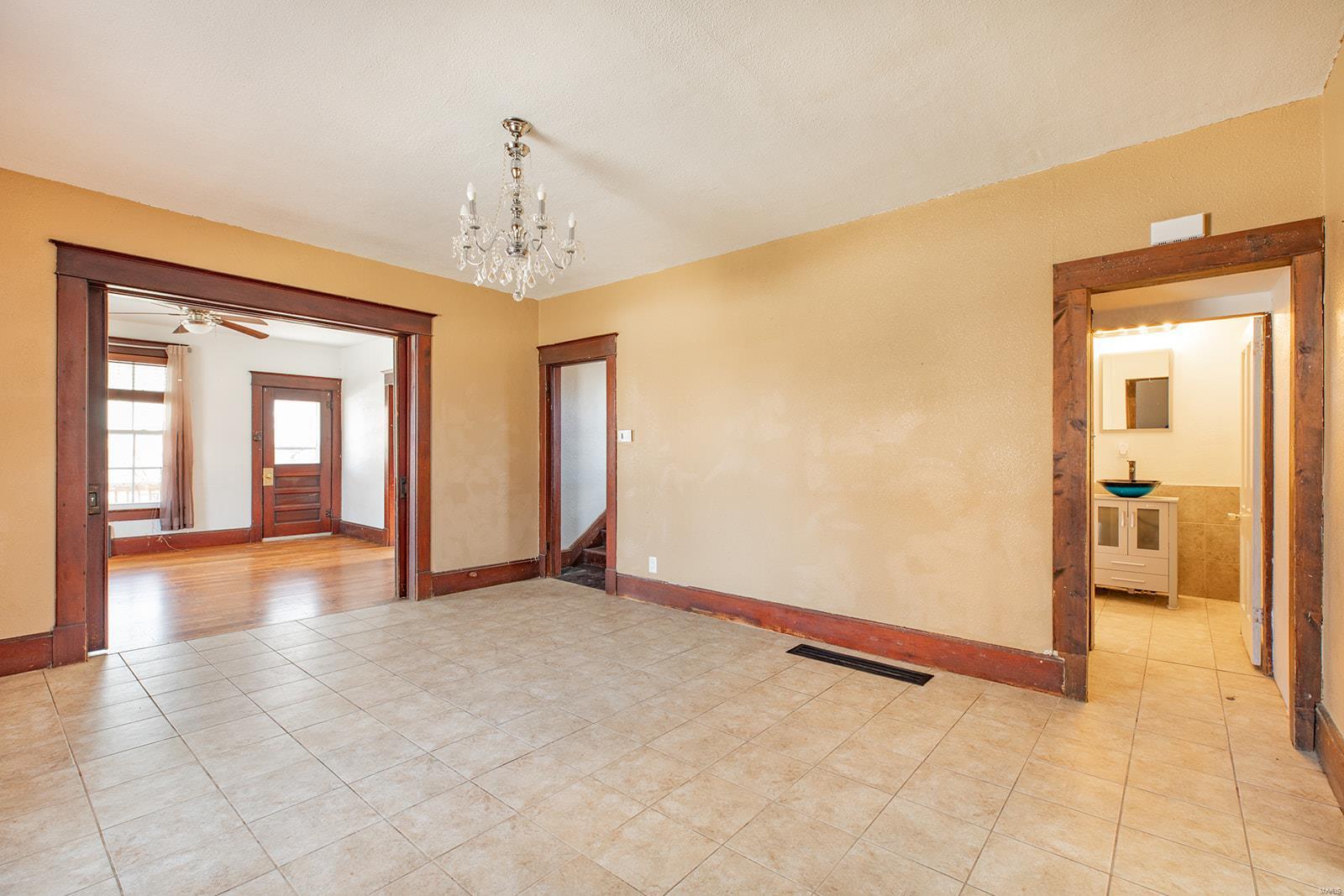 204 S Railroad Street Property Photo 27