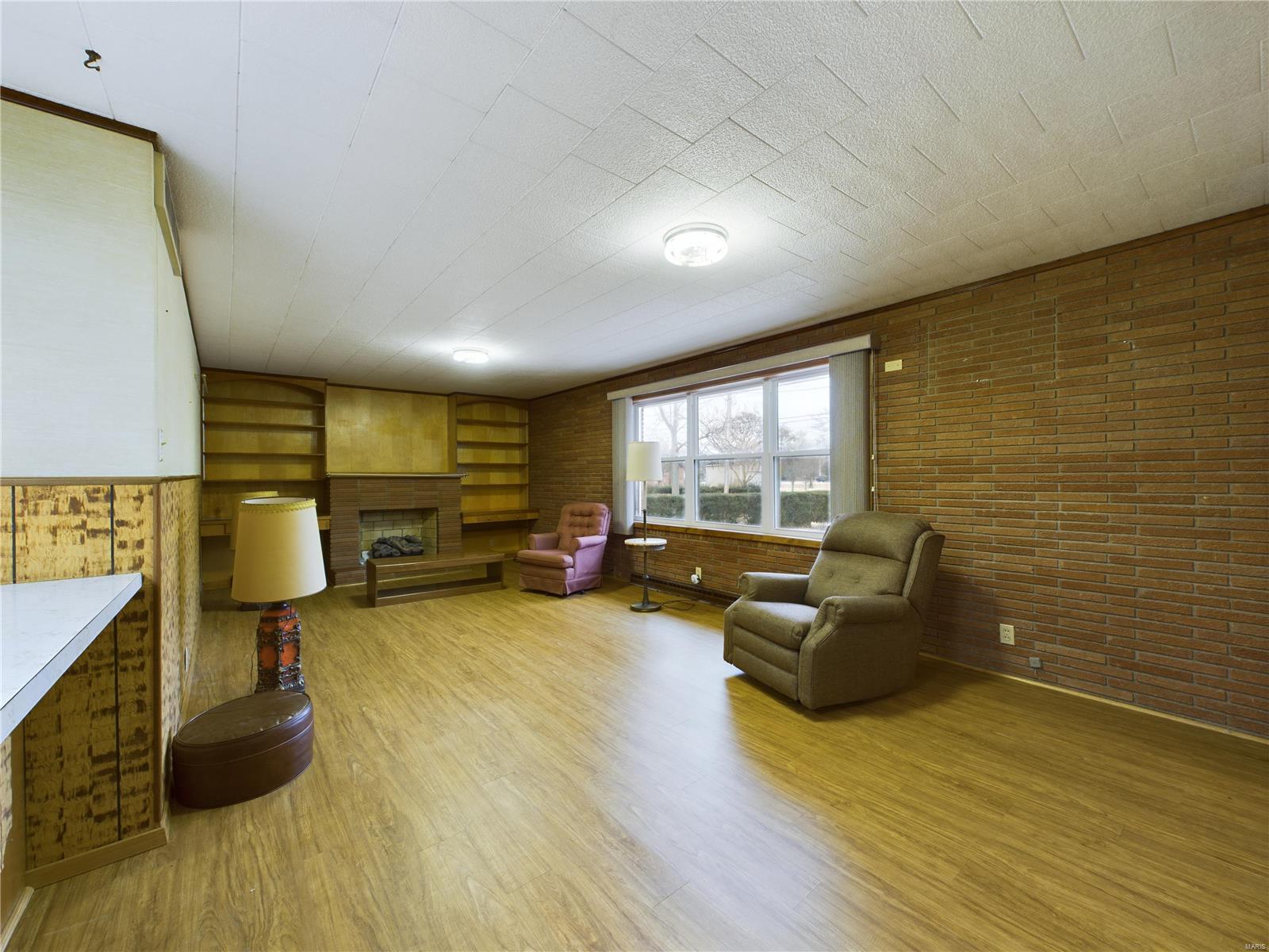 706 Smith Street Property Photo 6