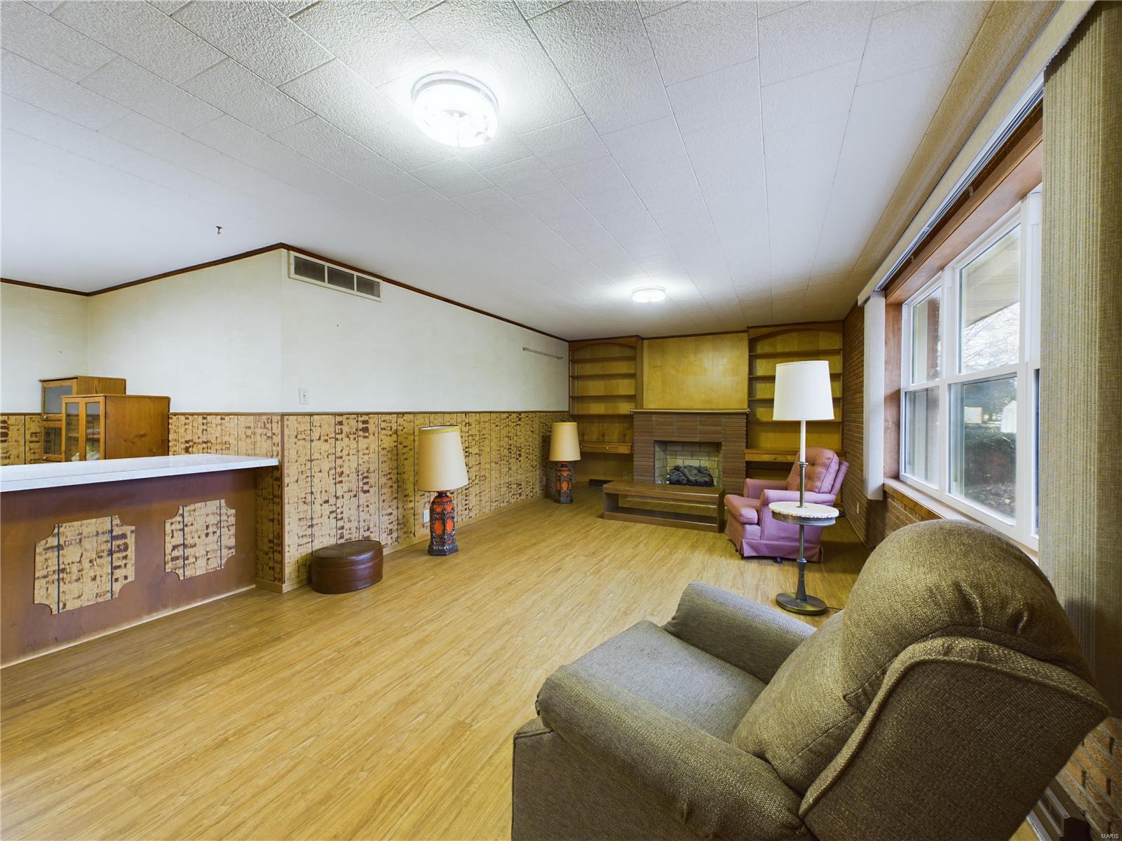 706 Smith Street Property Photo 7