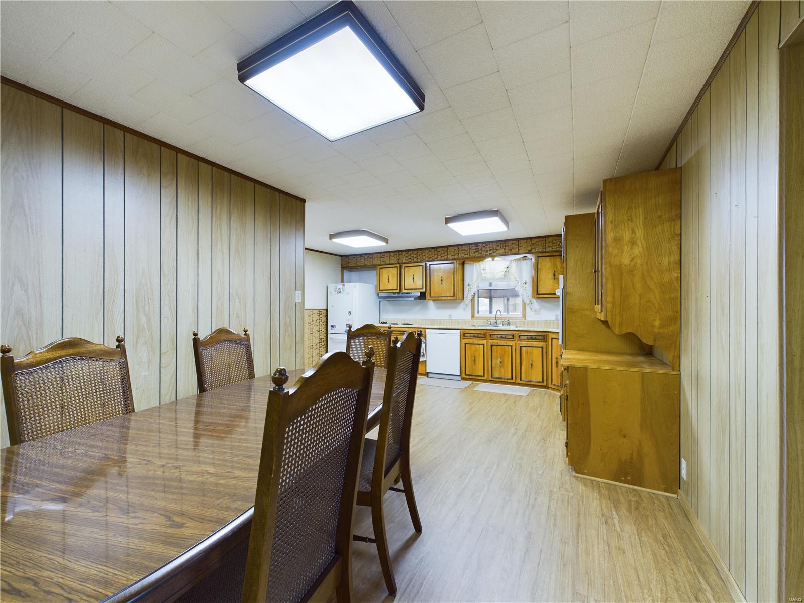 706 Smith Street Property Photo 11