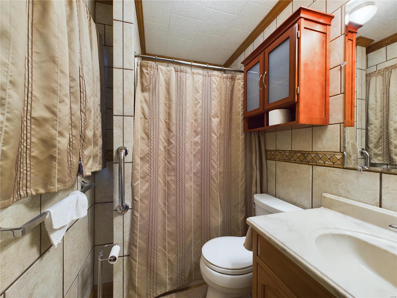 706 Smith Street Property Photo 18