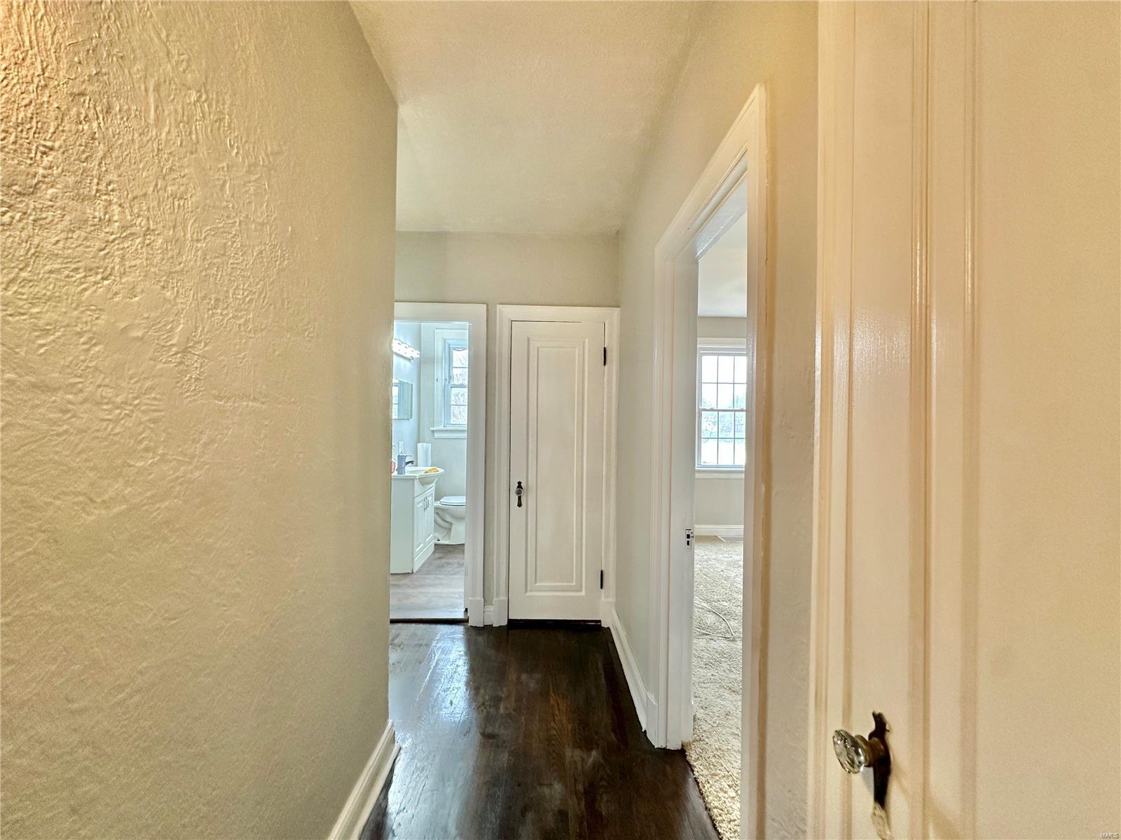 207 8th Street Property Photo 8