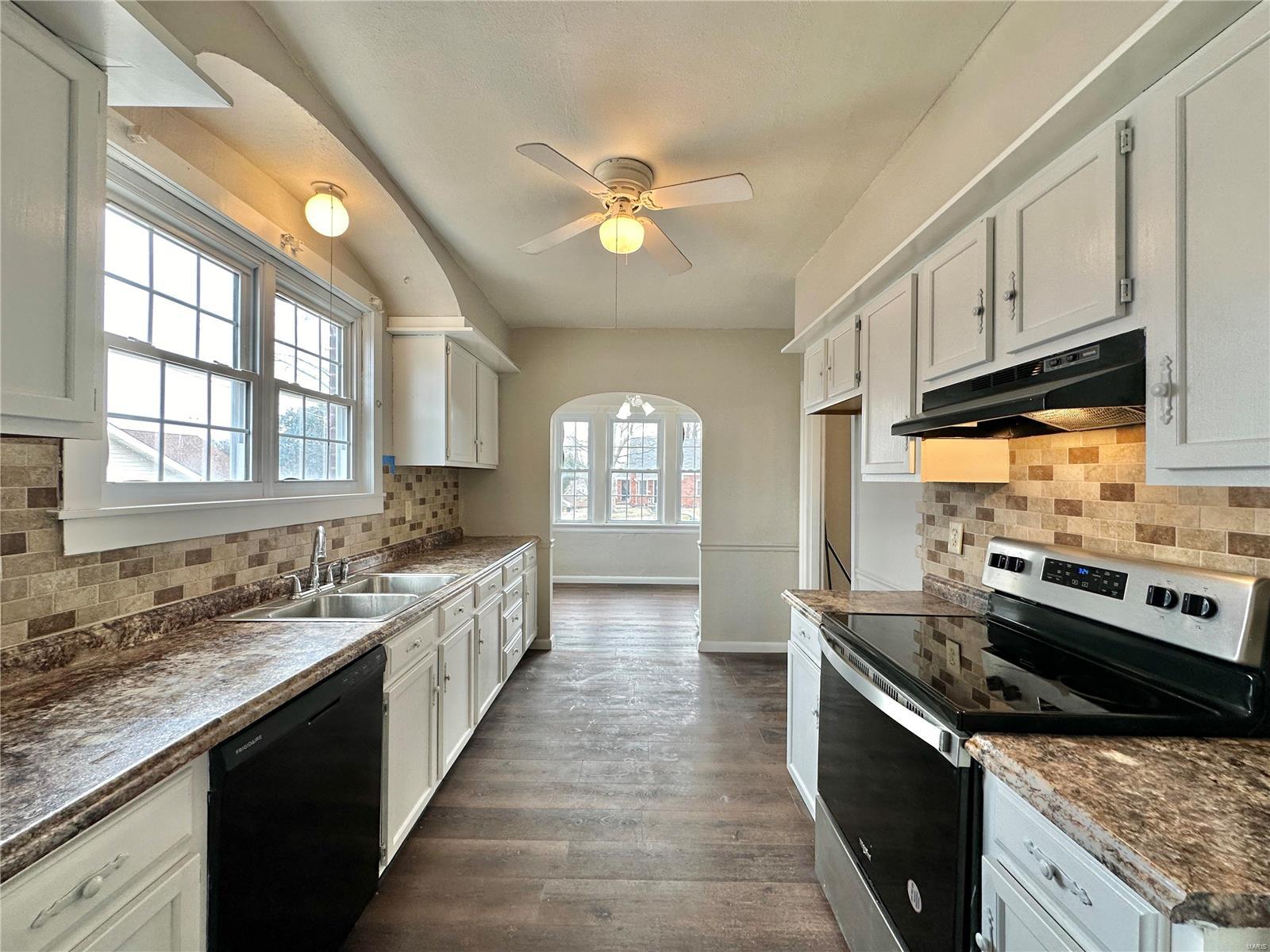 207 8th Street Property Photo 15