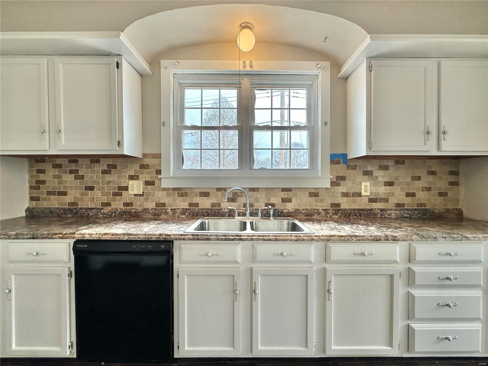 207 8th Street Property Photo 16