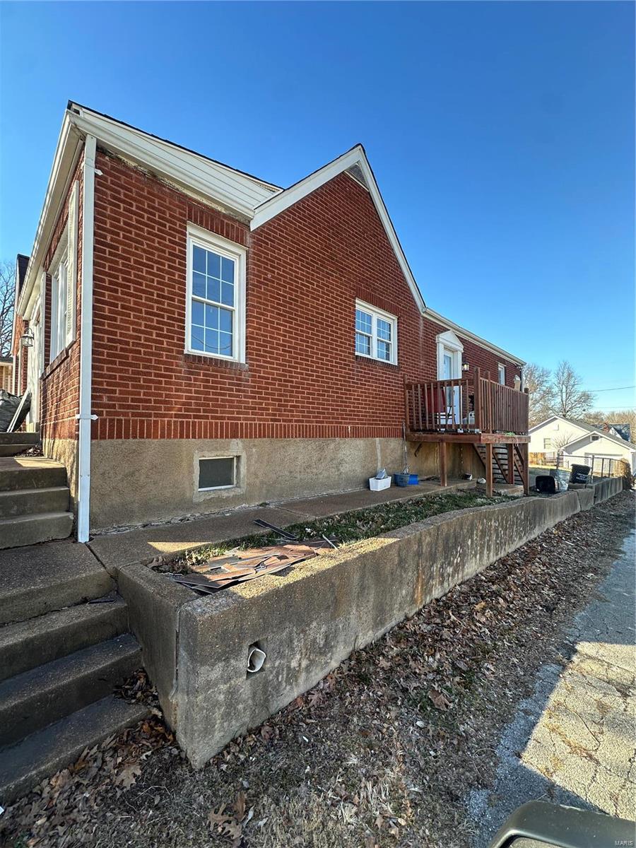207 8th Street Property Photo 17