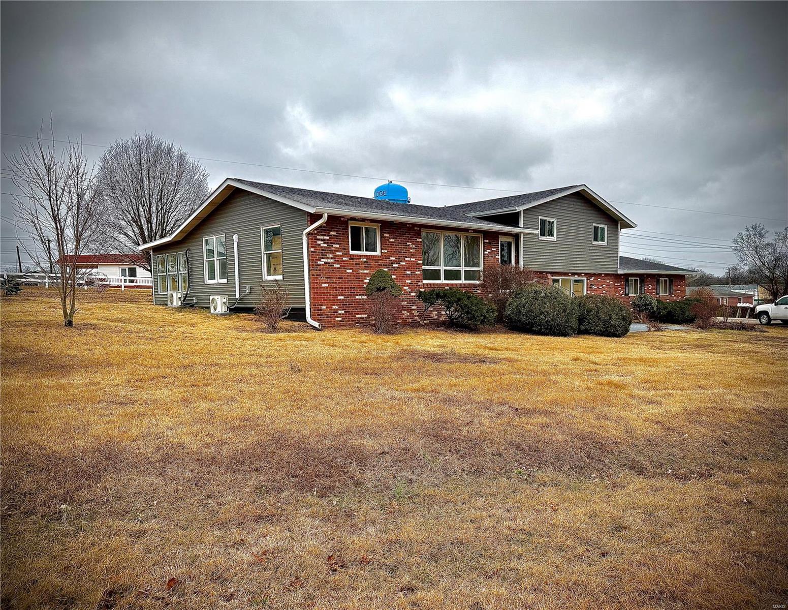 801 S Grant Property Photo