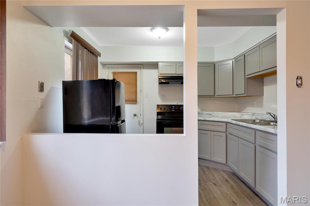 7579 Hazelcrest Drive A Property Photo 6