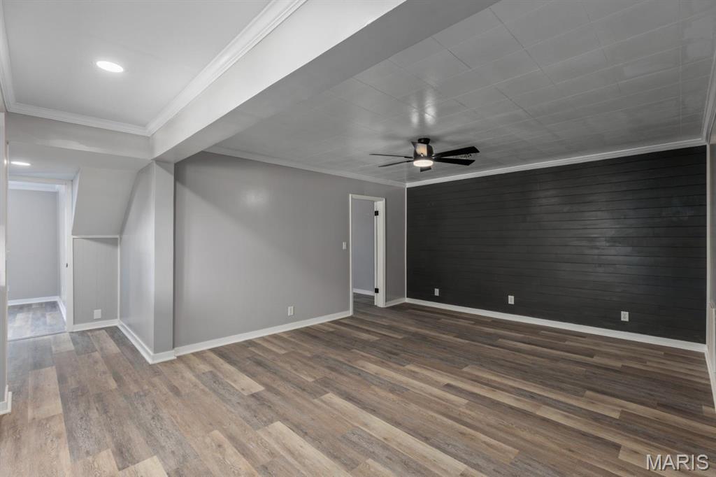 209 S Montgomery St Property Photo 12