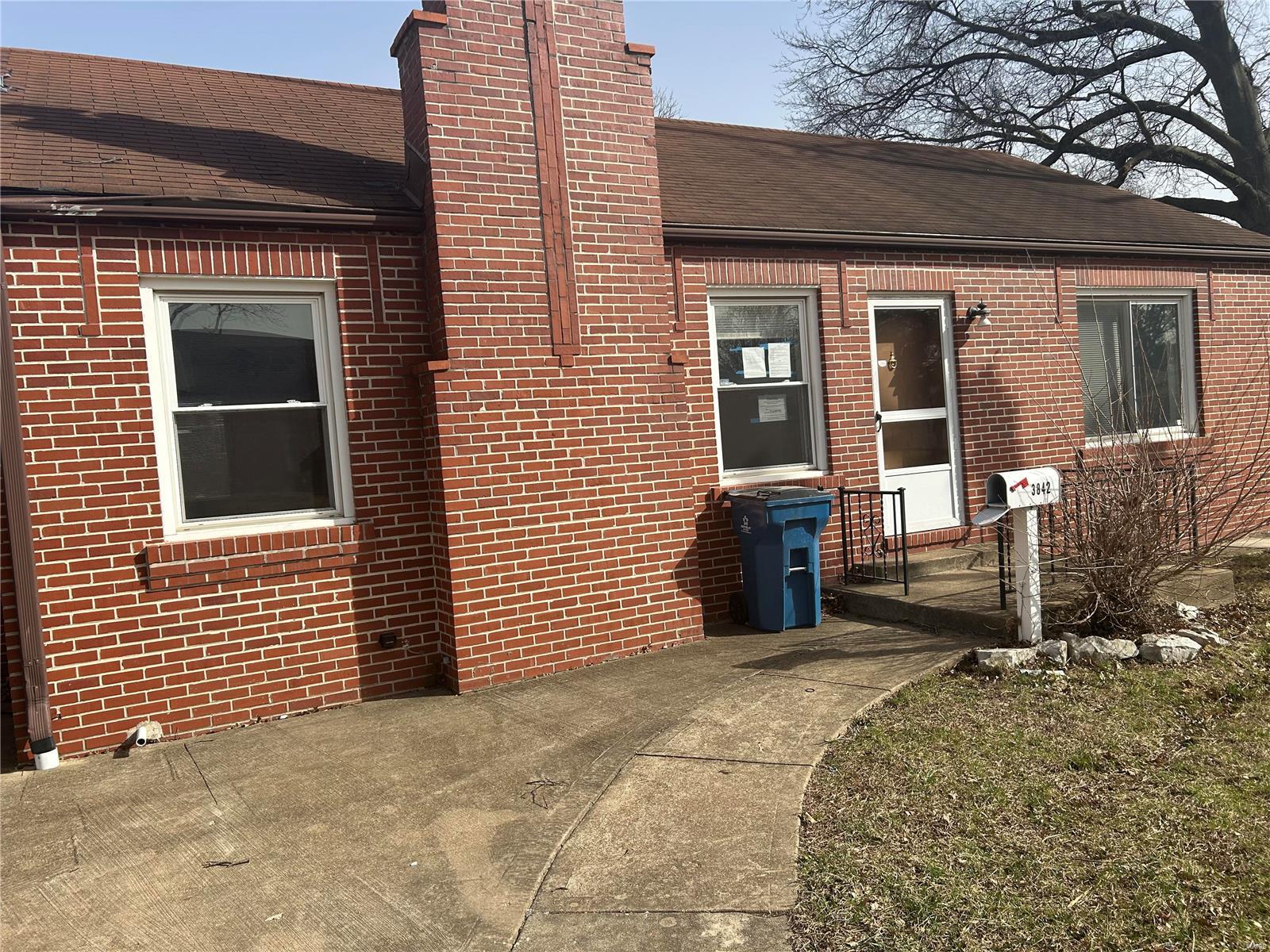 3842 Brown Road Property Photo