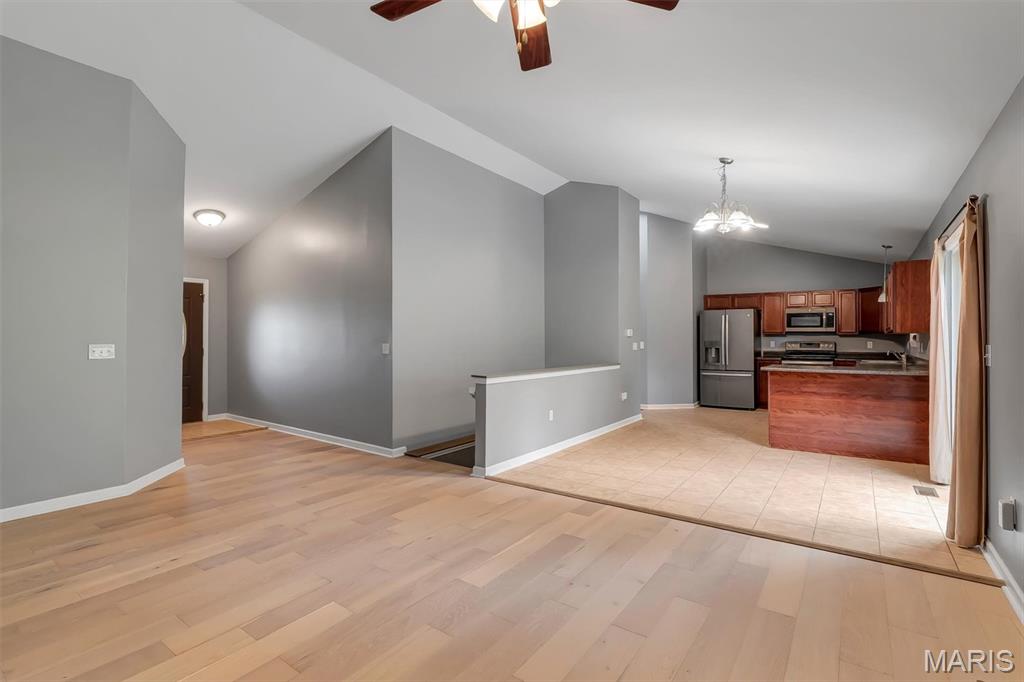 2161 Meadow Grass Drive Property Photo 5