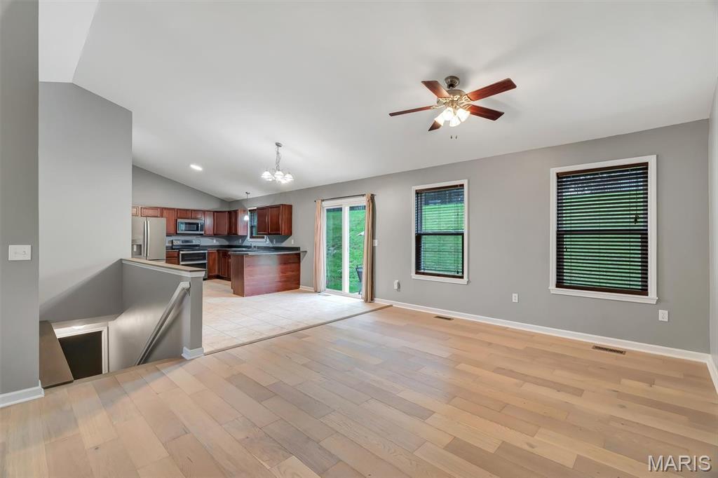 2161 Meadow Grass Drive Property Photo 23