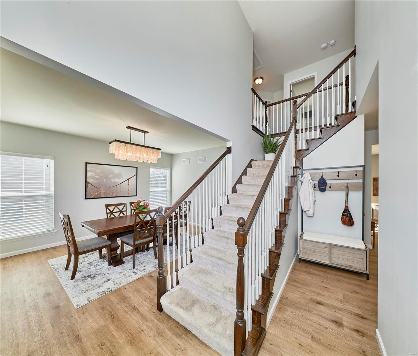 901 Timber Ridge Court Property Photo 3