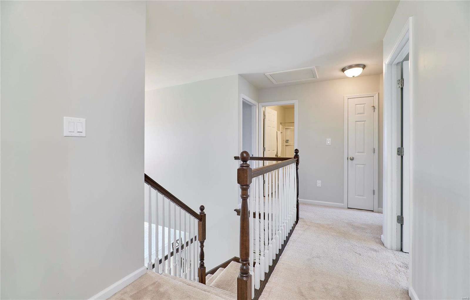 901 Timber Ridge Court Property Photo 24
