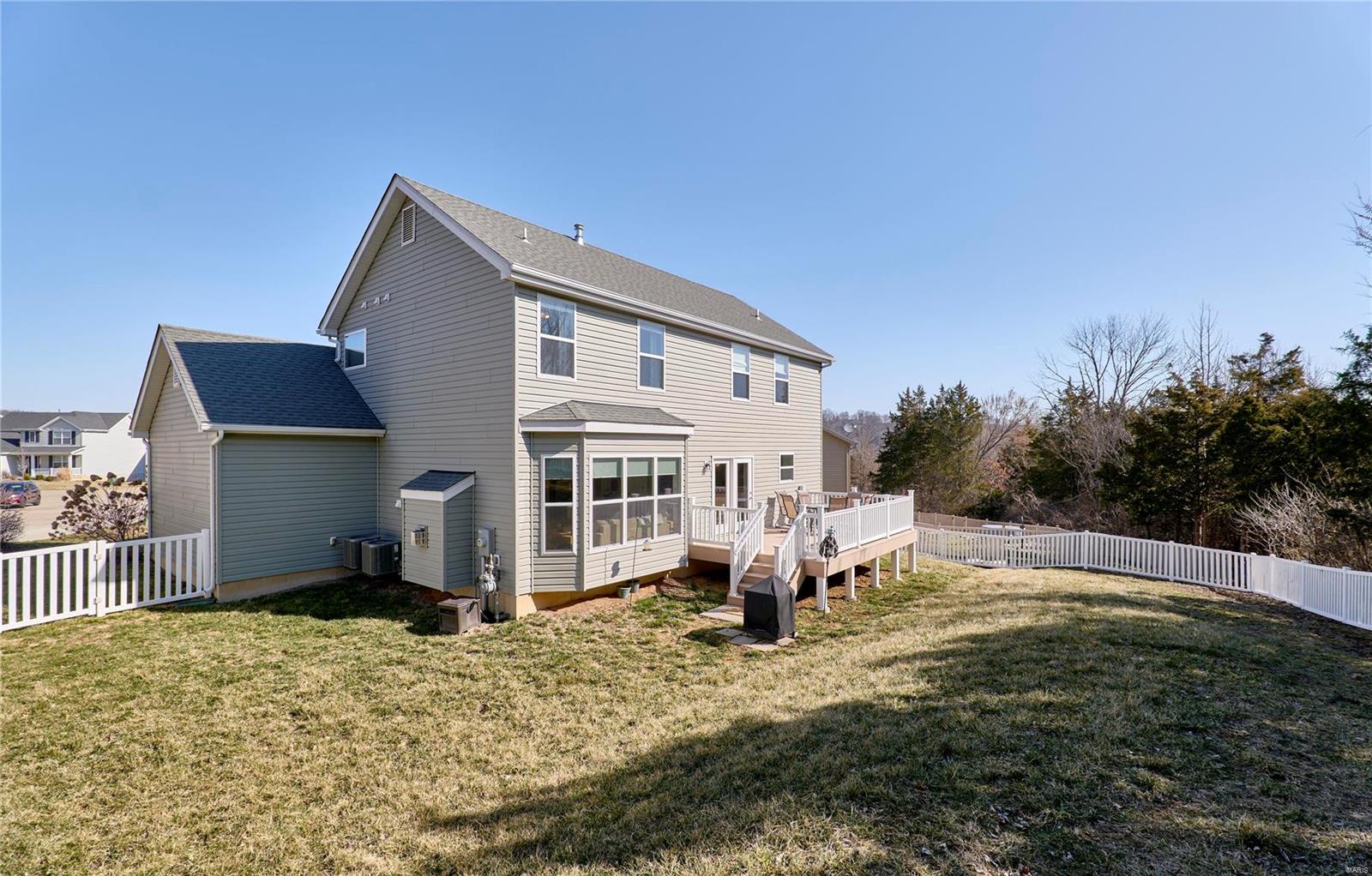 901 Timber Ridge Court Property Photo 30