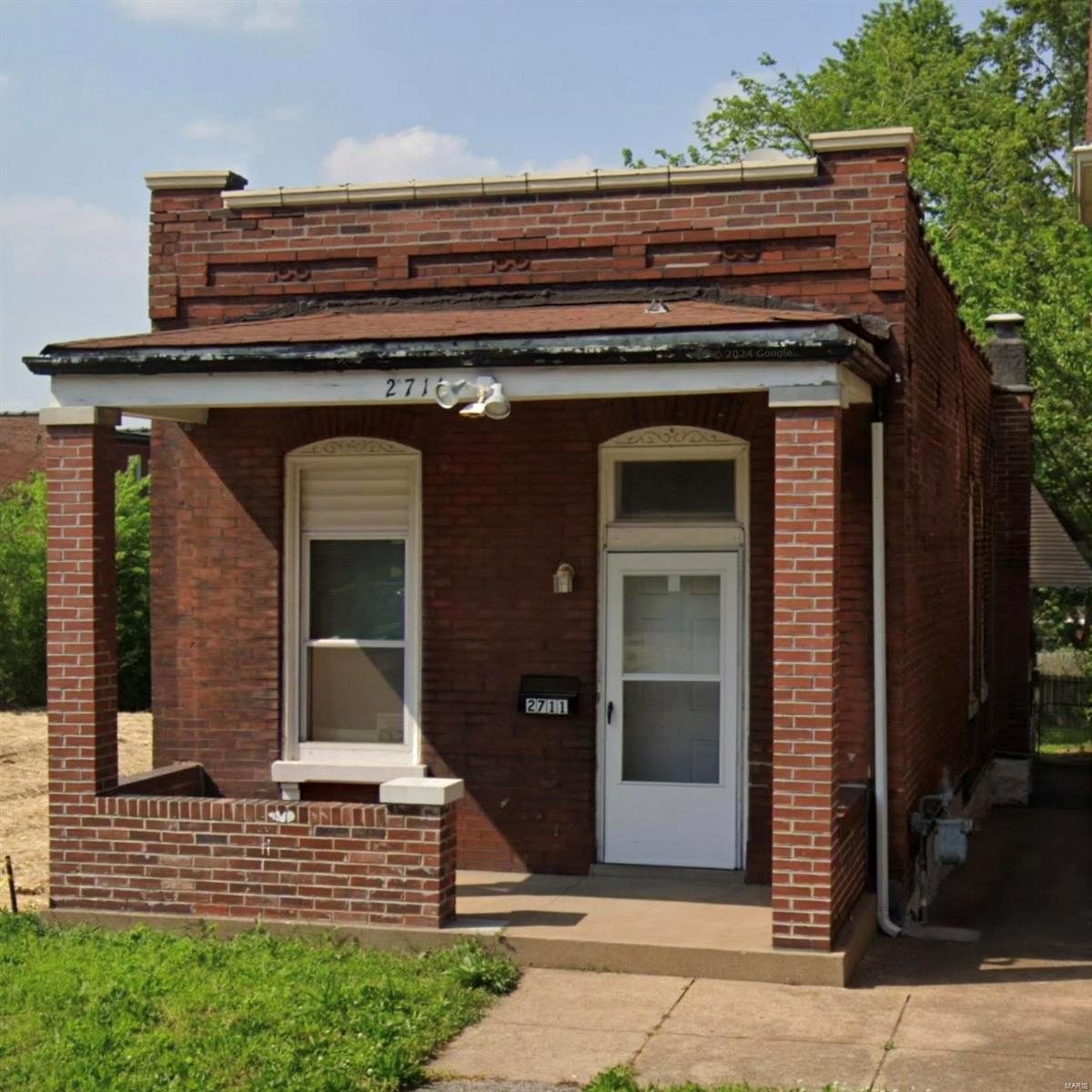 2711 Keokuk Street Property Photo 1