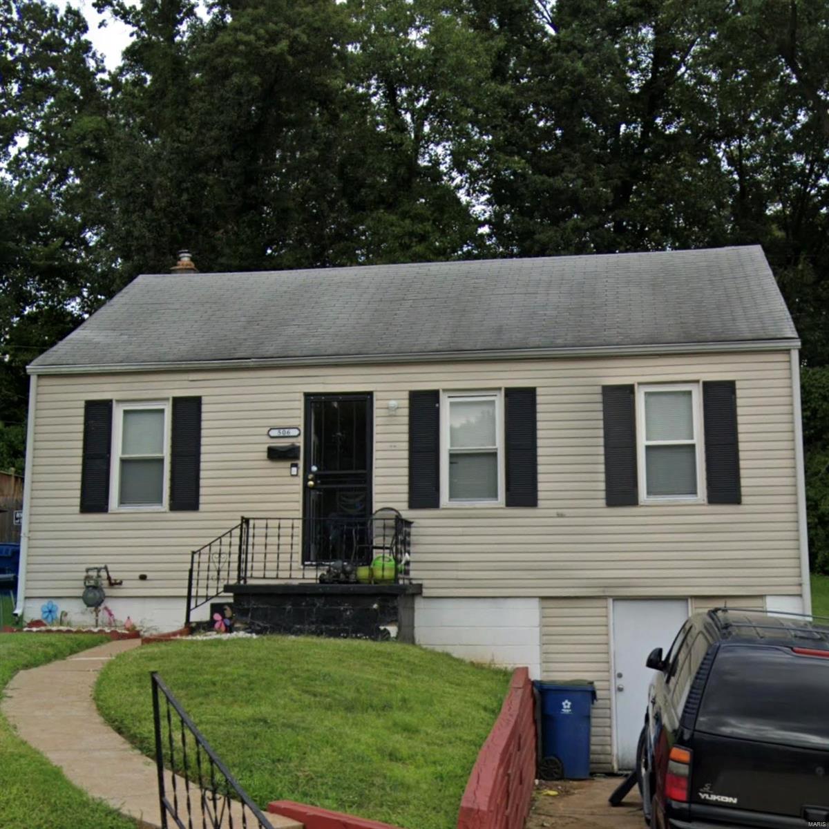 506 Averill Avenue Property Photo 1