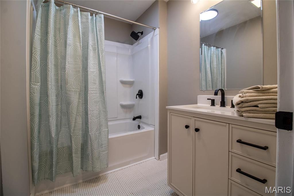 4689 Highway P Property Photo 9