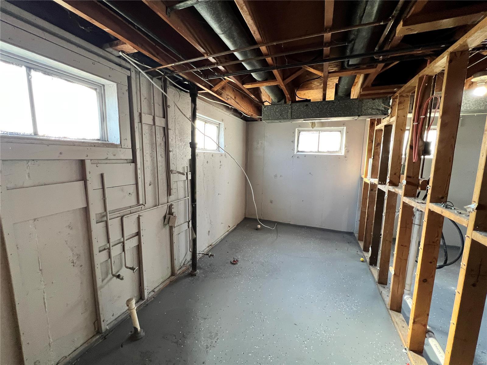 2720 Steeplechase Lane Property Photo 15