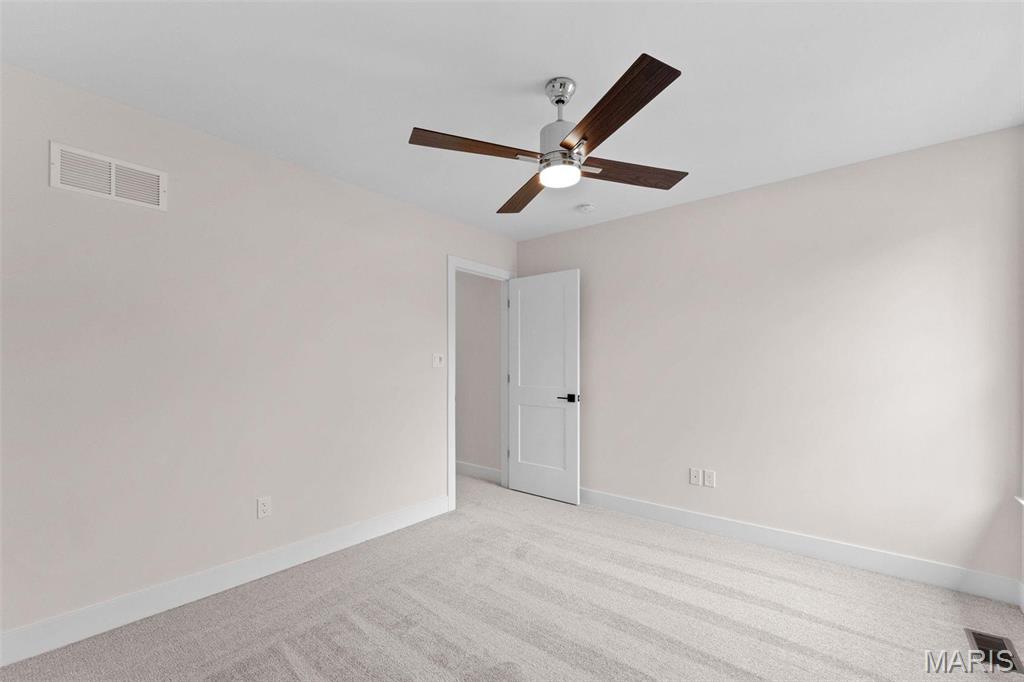 629 Simmons Avenue Property Photo 33