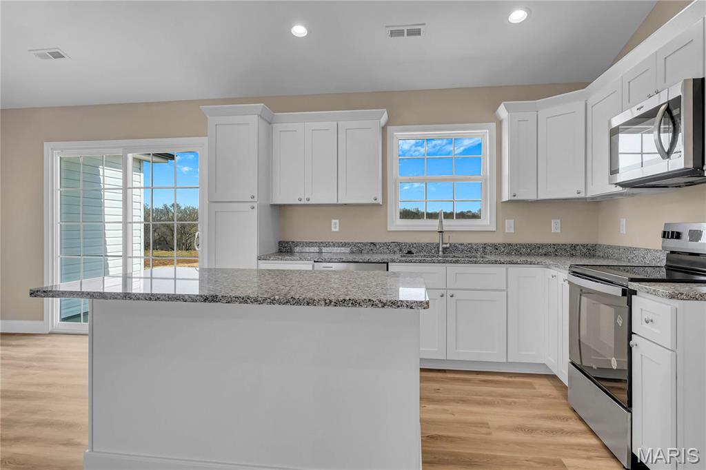 8 Bluebell Way Property Photo 8
