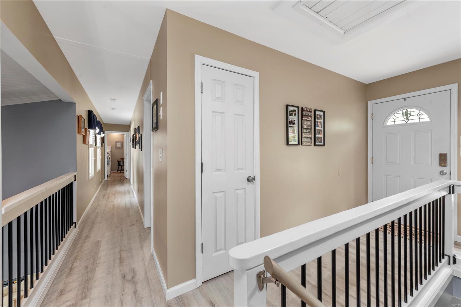 5876 N Lakeshore Drive Property Photo 11