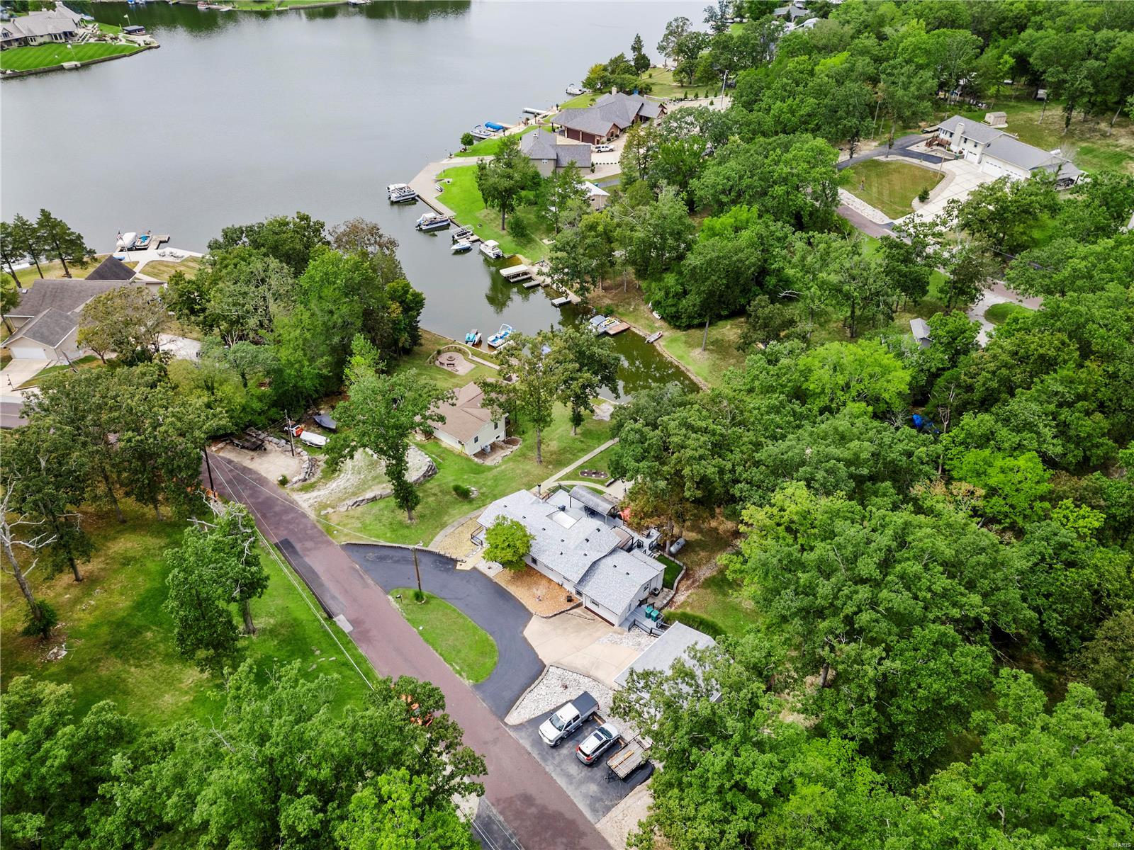 5876 N Lakeshore Drive Property Photo 54