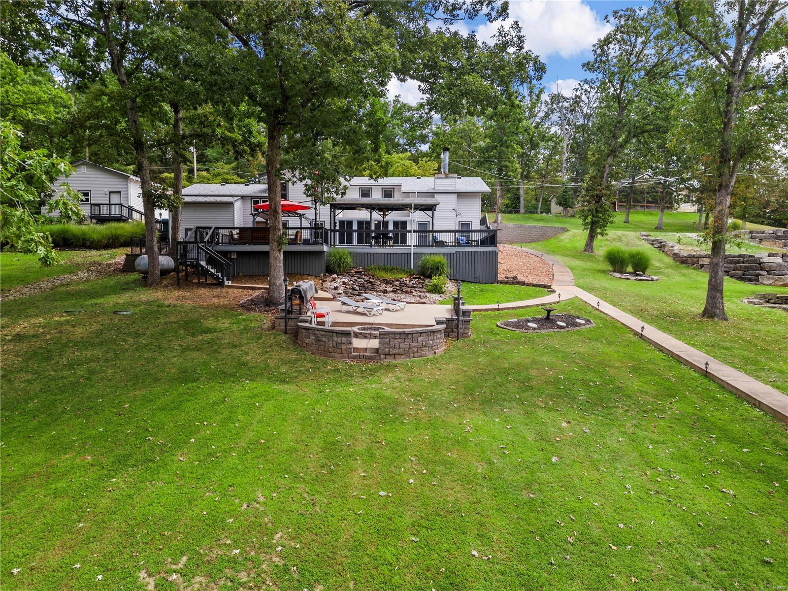 5876 N Lakeshore Drive Property Photo 59