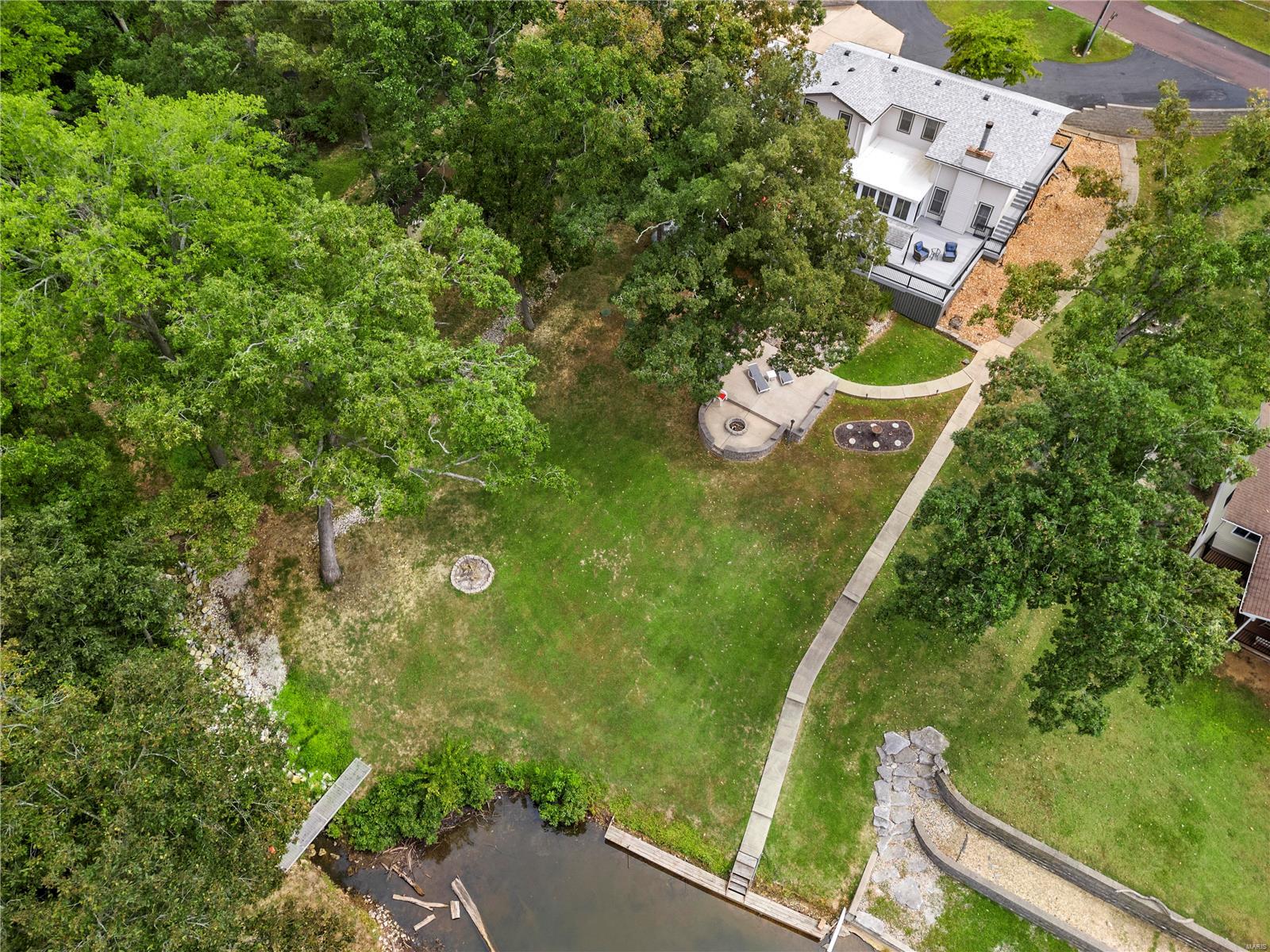 5876 N Lakeshore Drive Property Photo 71