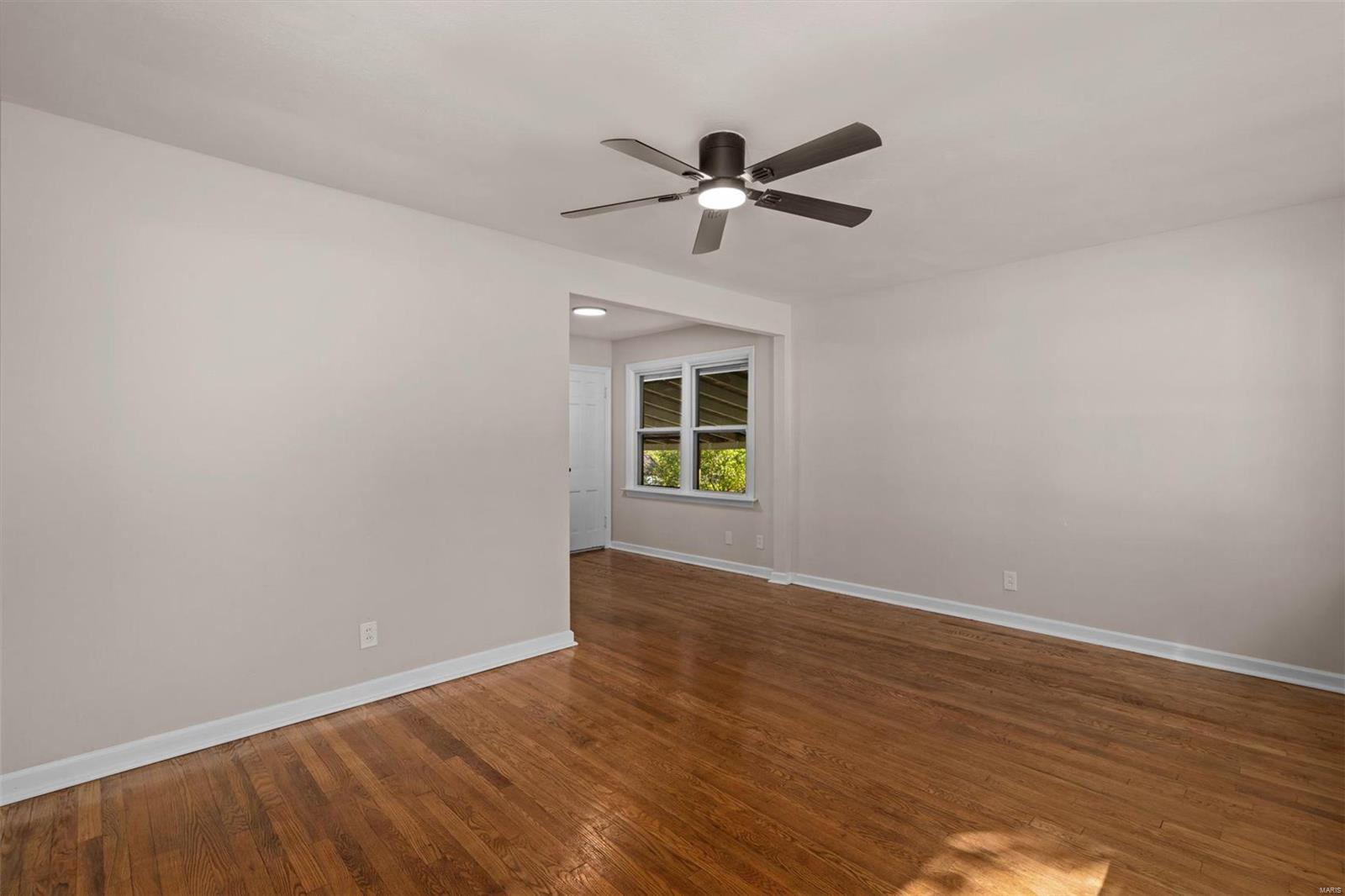 6901 Dunleer Avenue Property Photo 9