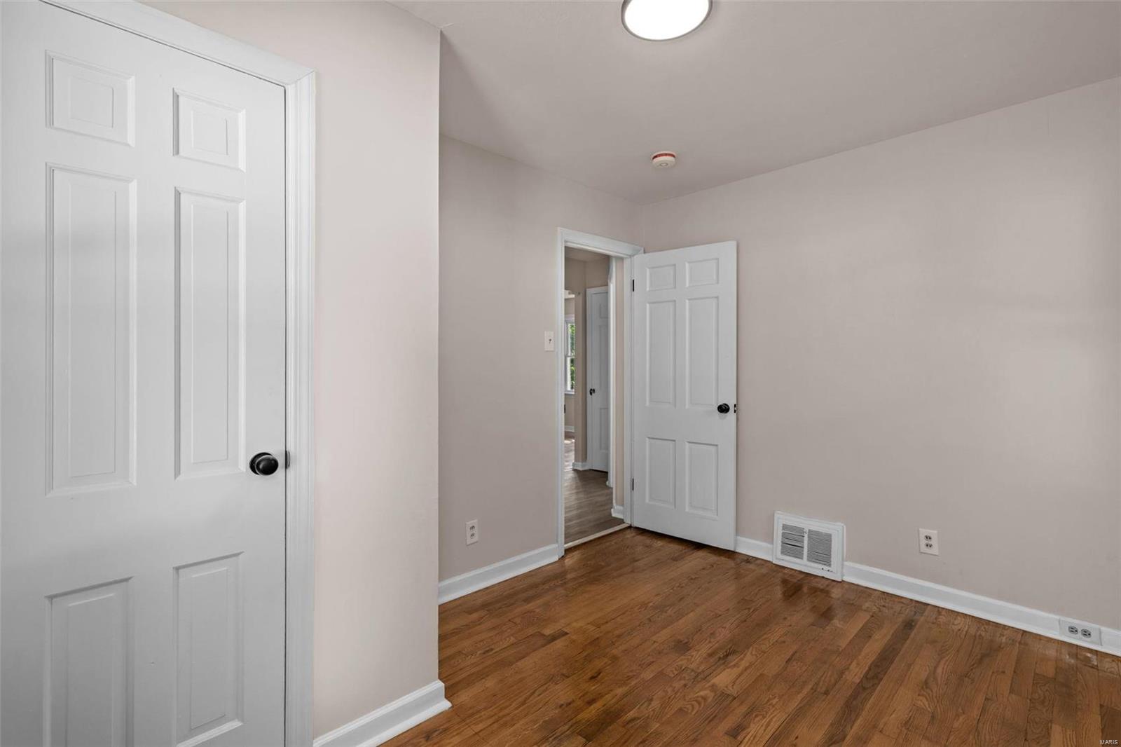 6901 Dunleer Avenue Property Photo 22