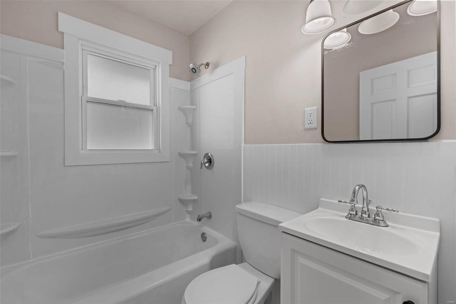 6901 Dunleer Avenue Property Photo 23