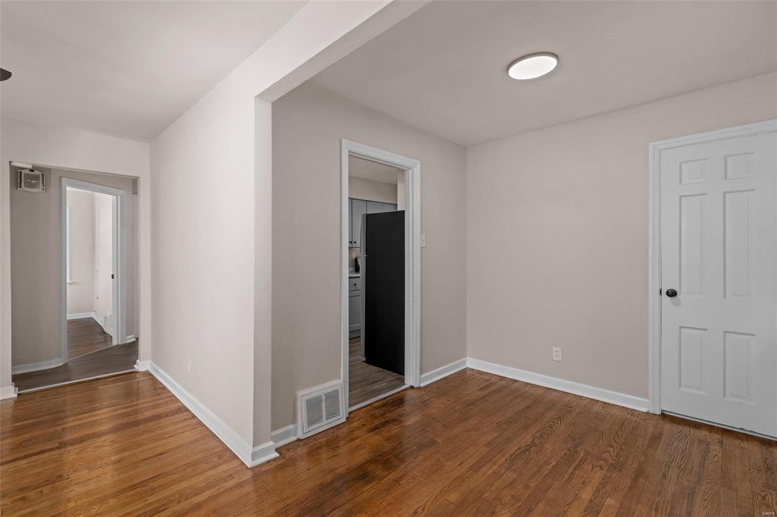 6901 Dunleer Avenue Property Photo 24
