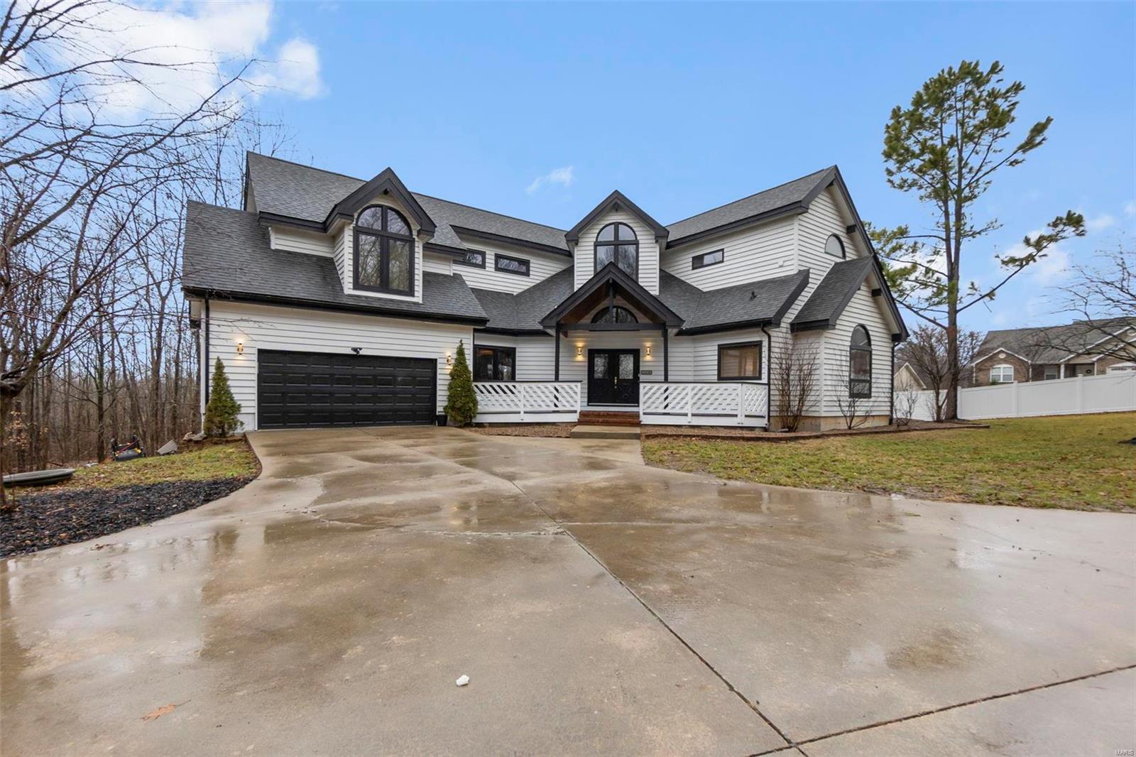 2703 Cobblestone Court Property Photo