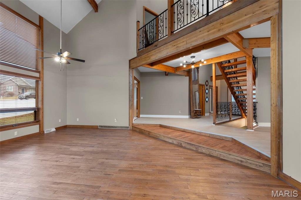 2703 Cobblestone Court Property Photo 3