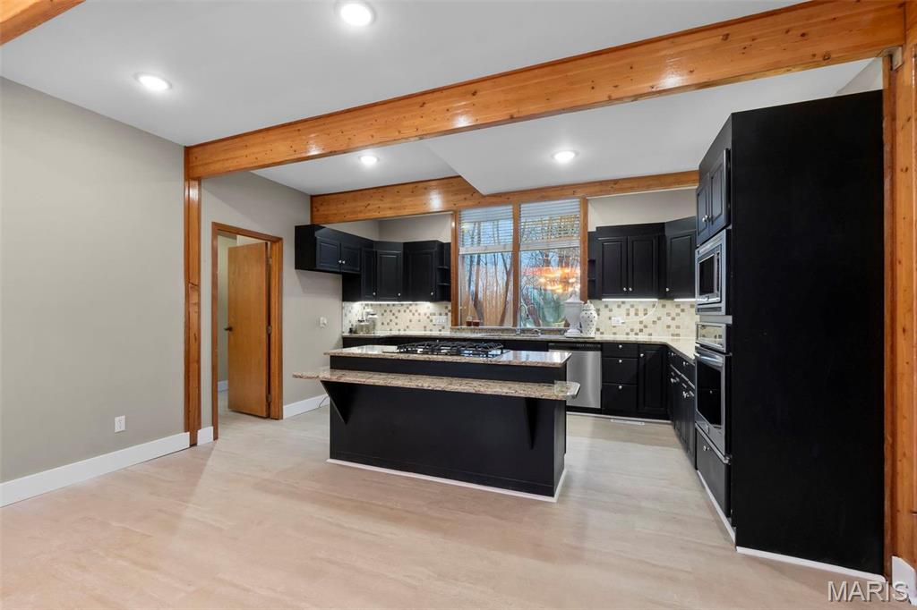 2703 Cobblestone Court Property Photo 8