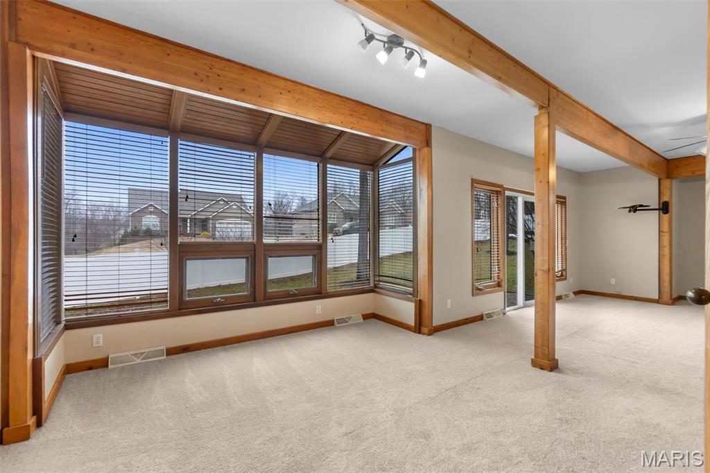 2703 Cobblestone Court Property Photo 18