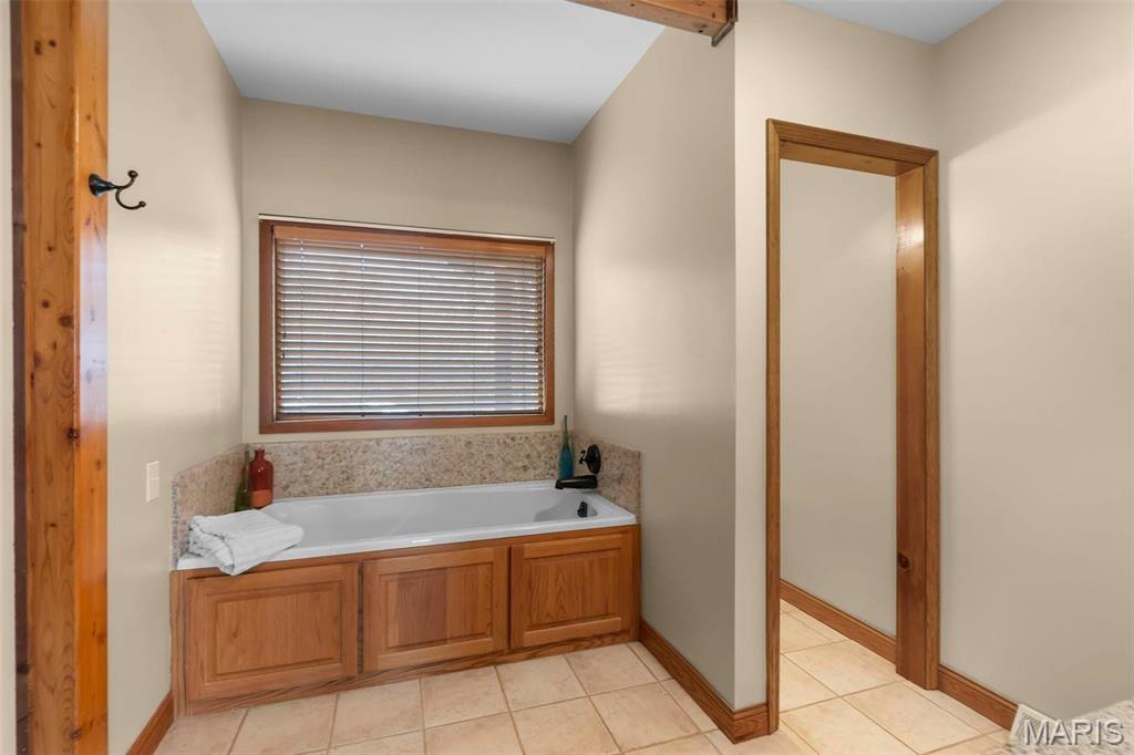 2703 Cobblestone Court Property Photo 20