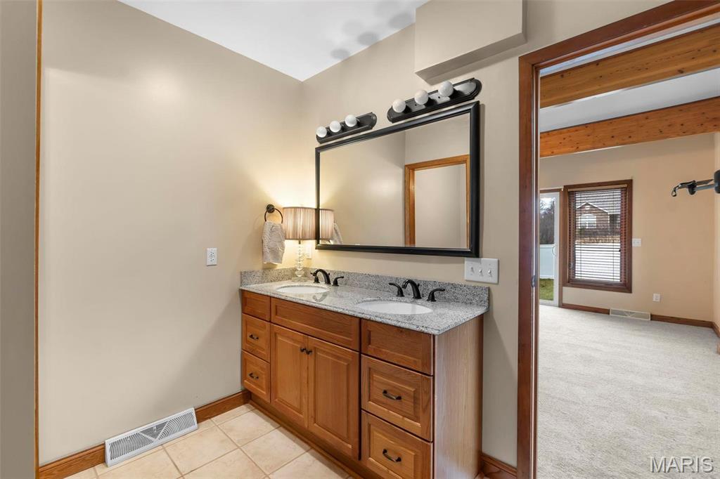 2703 Cobblestone Court Property Photo 21
