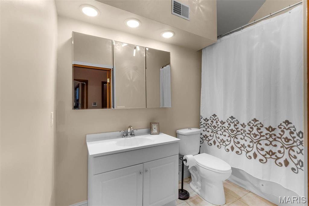 2703 Cobblestone Court Property Photo 29