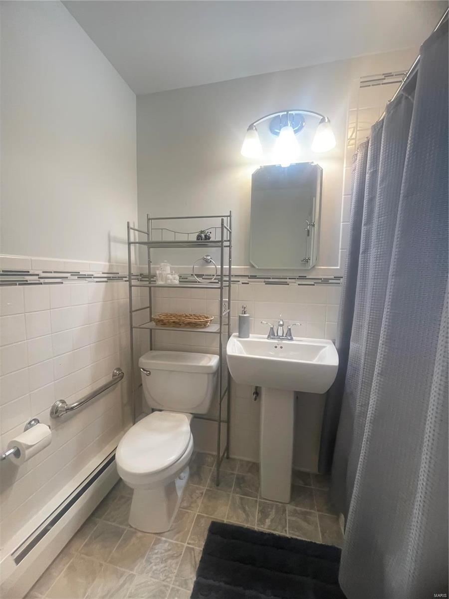 516 N Elm Property Photo 16